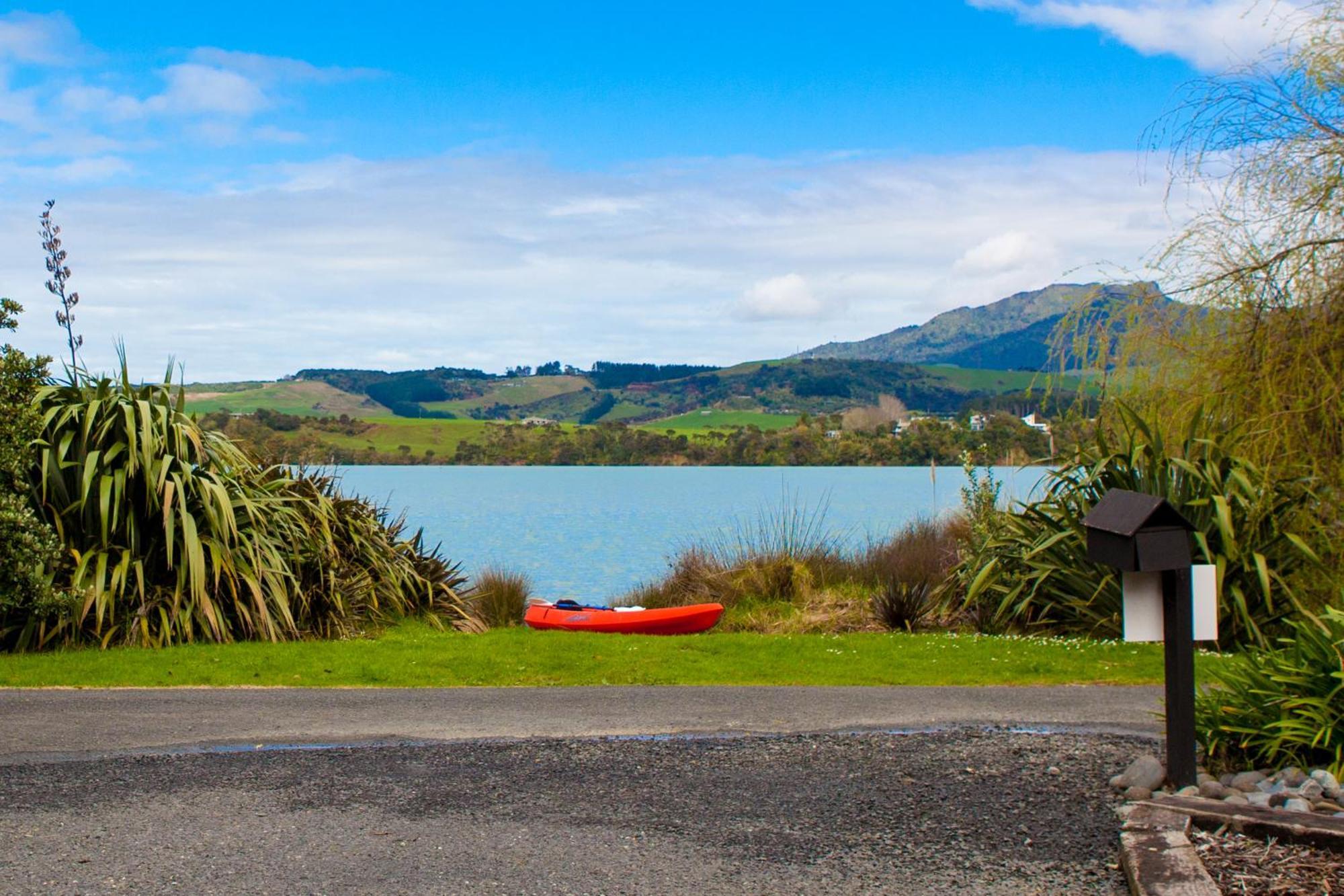 Muritai Waters Holiday Accommodation Raglan Exterior foto